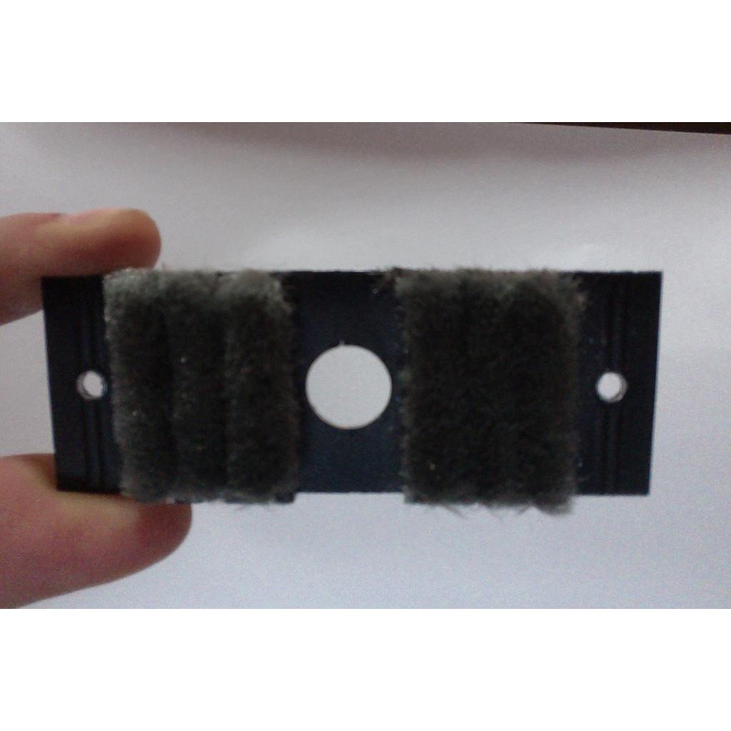 TAPON CRUCE HOJA 33mm 3 GUIAS P/3111(LAT18) "NEGRO" [20]